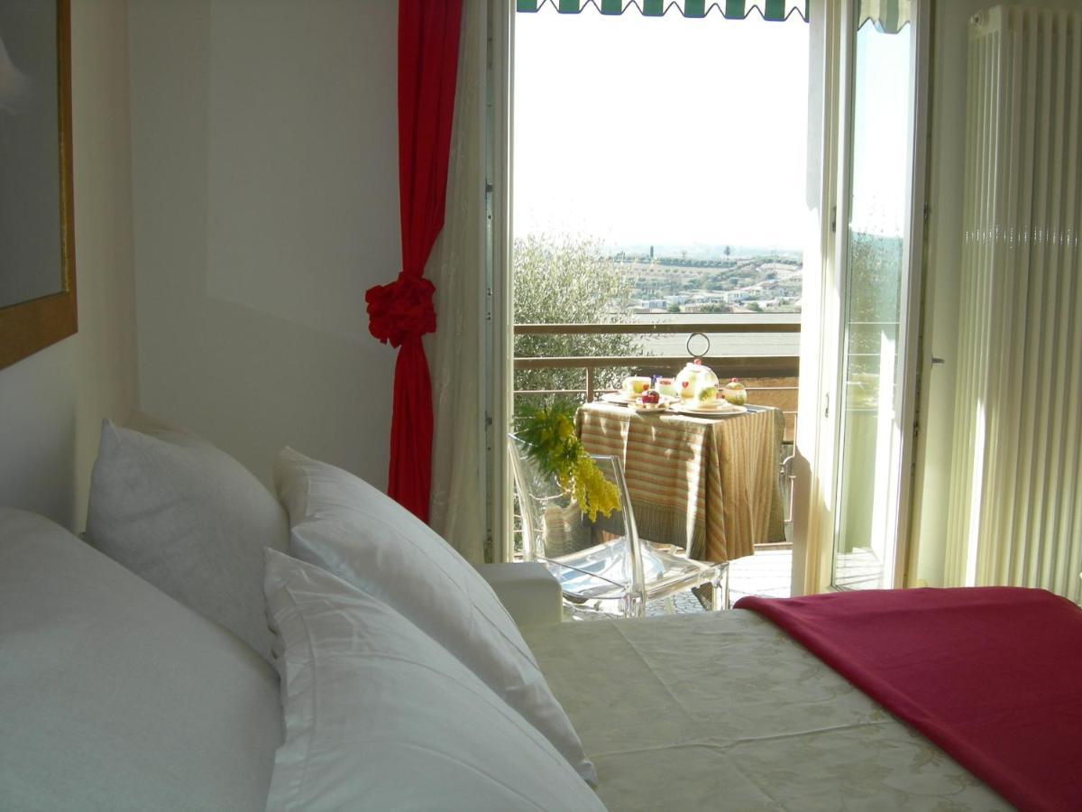 Residenza Lucrezia Apartment Cavaion Veronese Exterior photo